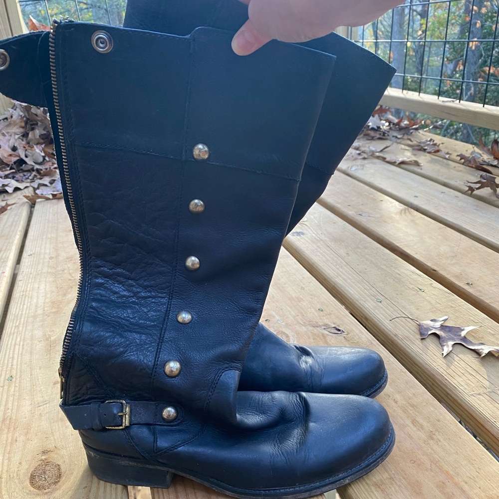 Black leather Steve Madden riding boots